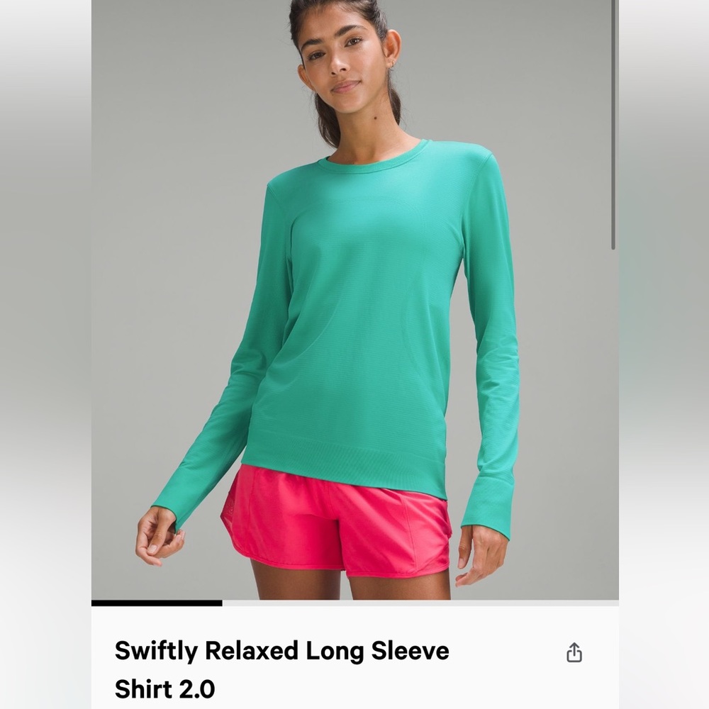 Lululemon size 4 relaxed swiftly tech long sleeve! Color-Kelly green.